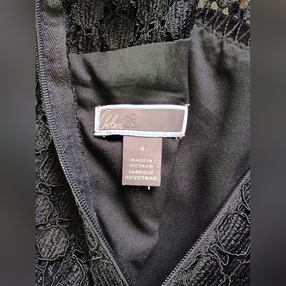 Chelsea28 | Dress Jumpsuit | Size 4 | Black - Picture 11 of 14